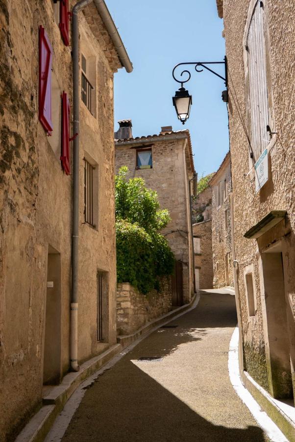 Les Maisons Mado Venasque Extérieur photo